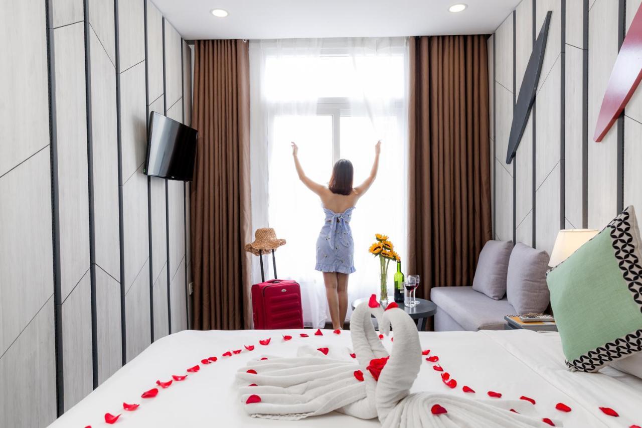 Le House Boutique Hotel - 100M To The Beach Da Nang Exterior photo